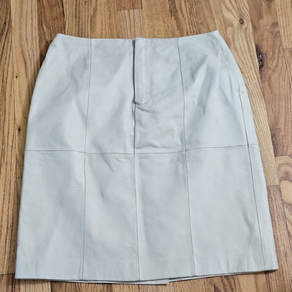 Chadwicks Tan Pencil Skirt Knee-Length Work Style - Picture 2 of 4
